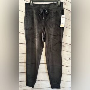32 Degrees Heat Black Velour Joggers